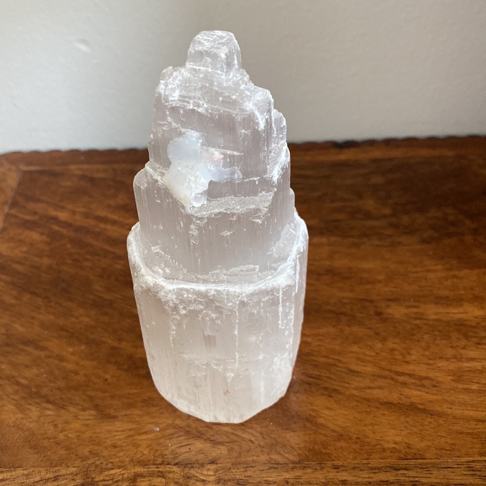 Boutique Selenite Mini Crystal Tower Skyscraper Hand Carved 4.25” 281g